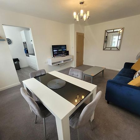Bumblebee Bungalow - With Separate Office And Gaming Space By Catchpole Stays Colchester Exteriér fotografie